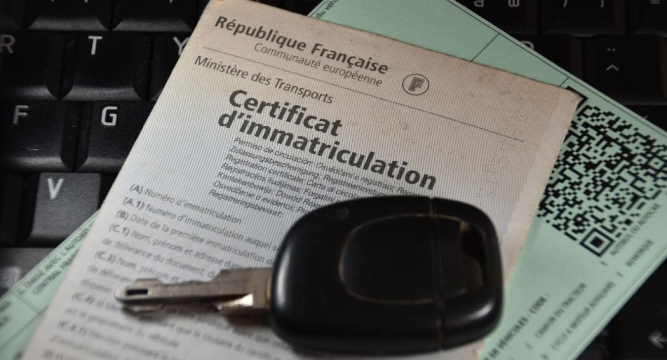 Assurance en attendant carte grise